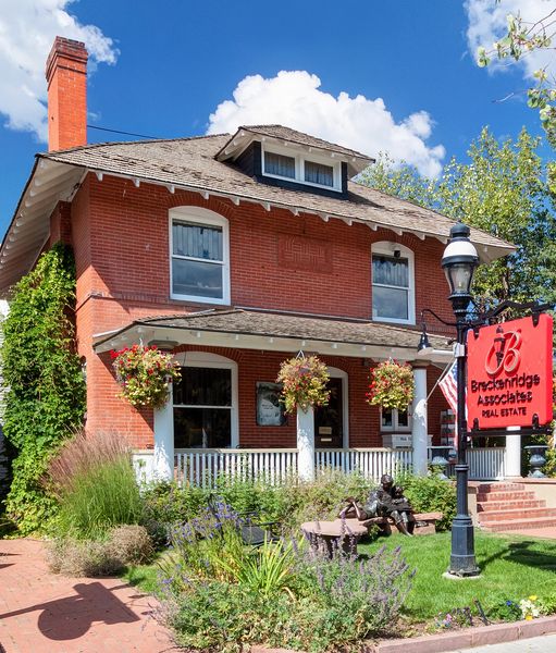 Breckenridge Associates Real Estate
