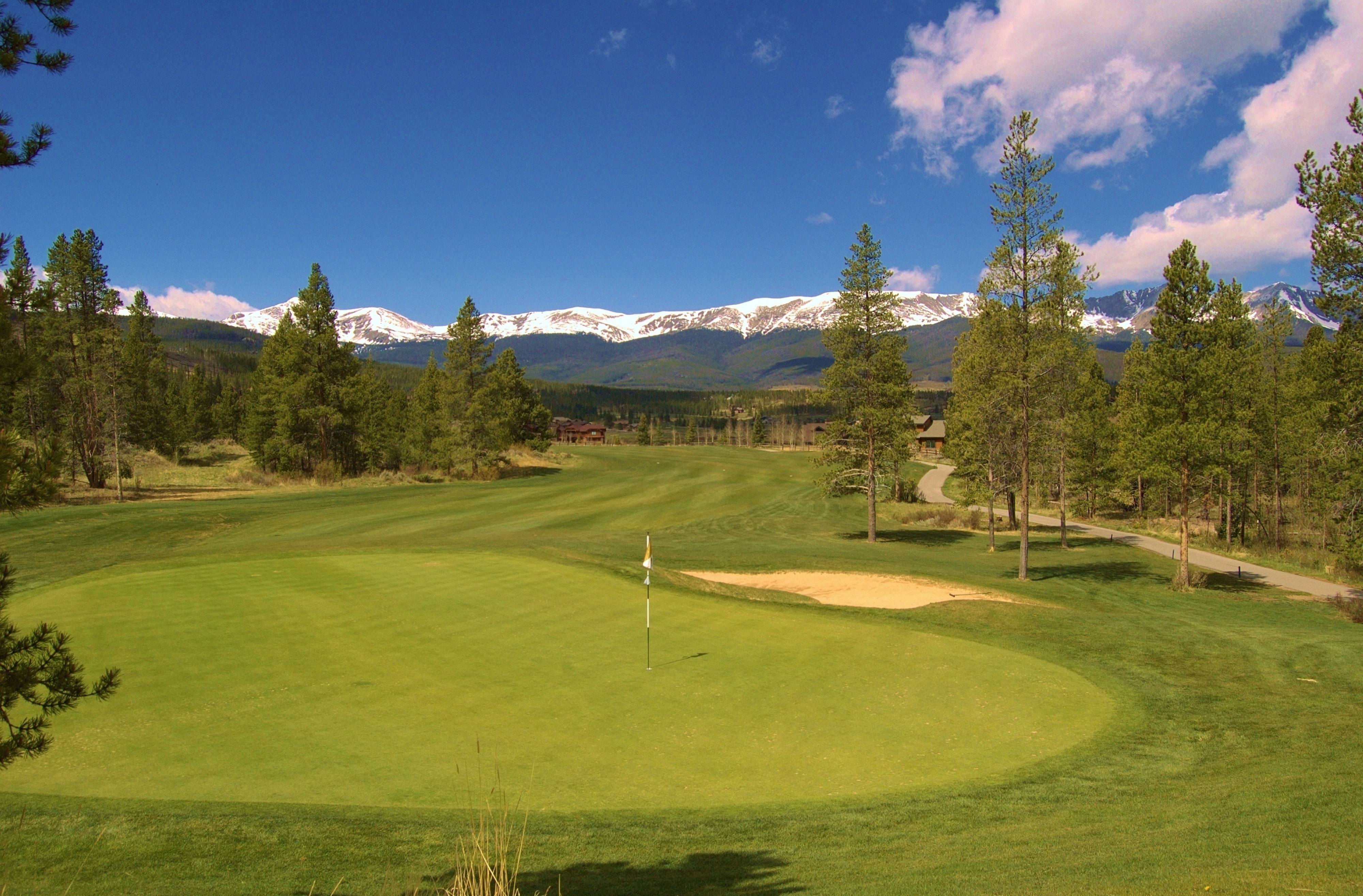Golfing in Summit County