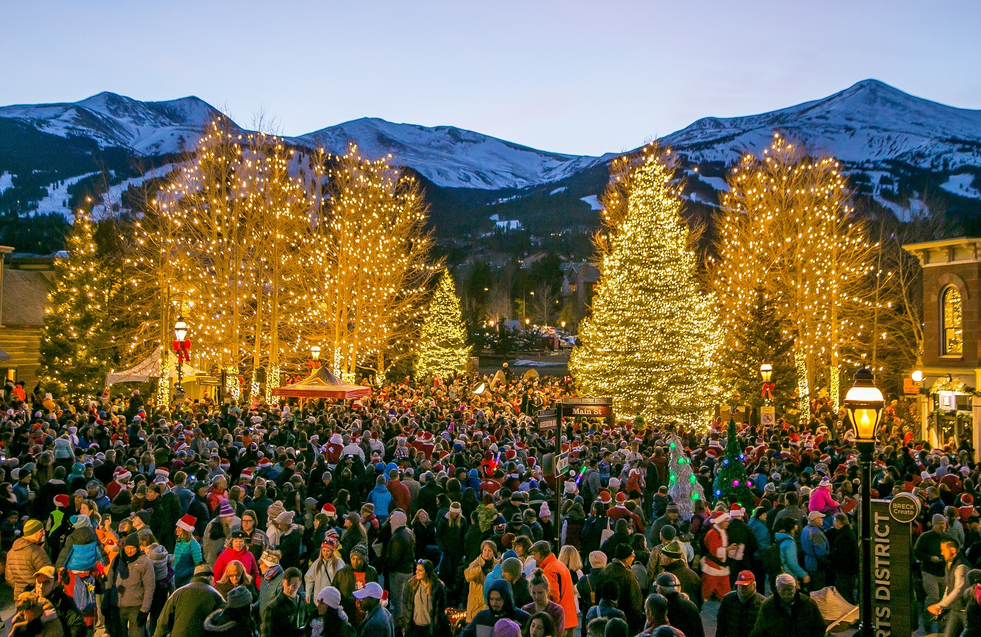 The 2023 Lighting of Breckenridge and Race of the Santas